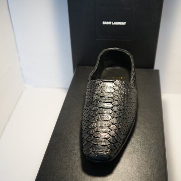 Yves SAINT LAURENT - Picture 5 of 11